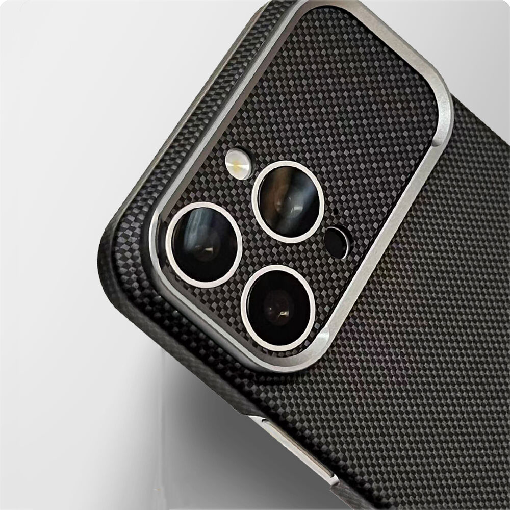 iPhone 16 Pro Max Uyumlu İphone 17 Görünümlü MagSafe Şarj Özellikli Kılıf Premium Paris Zerre Sert PC Kapak