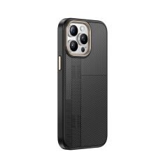 iPhone 15 Pro Max Kılıf Kablosuz Şarj Özellikli Karbon Fiber Görünümlü Antina Kapak