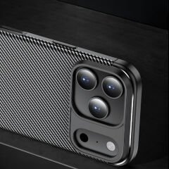 iPhone 17 Pro Max Kılıf Karbon Fiber Desenli Negro Silikon Kapak