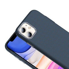 iPhone 11 Kılıf Kablosuz Şarj Özellikli Karbon Fiber Görünümlü Gros Kapak