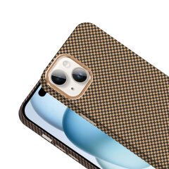 iPhone 13 Kılıf Kablosuz Şarj Özellikli Karbon Fiber Görünümlü Gros Kapak