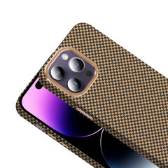 iPhone 14 Pro Max Kılıf Kablosuz Şarj Özellikli Karbon Fiber Görünümlü Gros Kapak
