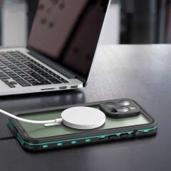 iPhone 14 Pro Max Kılıf 1-1 Su Geçirmez Kılıf Siyah