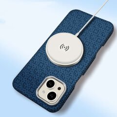 iPhone 15 Kılıf M-Safe Şarj Özellikli Premium Vax Sert PC Kapak