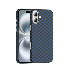 iPhone 16 Plus Kılıf Kablosuz Şarj Özellikli Karbon Fiber Görünümlü Gros Kapak Lacivert