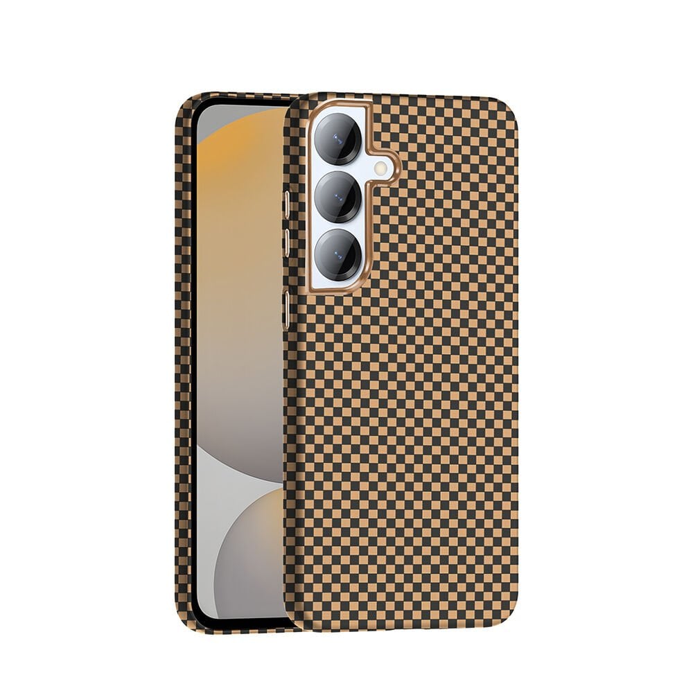 Samsung Galaxy S25 Kılıf Kablosuz Şarj Özellikli Karbon Fiber Görünümlü Gros Kapak Desert Titanyum