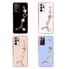 Samsung Galaxy Note 20 Ultra Kılıf El Tutamaçlı Kamera Korumalı Taka Silikon Kapak Beyaz